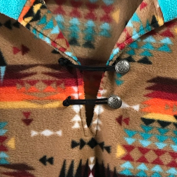 Western Wits Southwestern Patterned Pullover - Picture 3 of 6